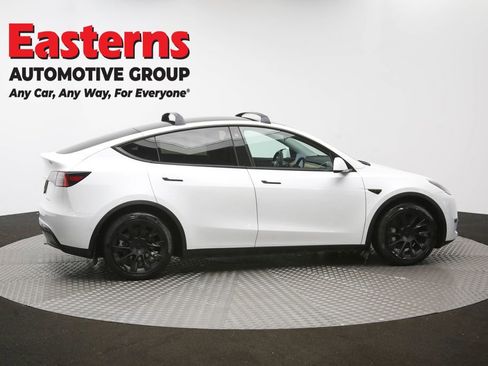 Used 2021 Tesla Model Y Long Range image 41