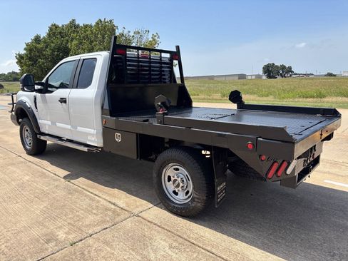 Used 2017 Ford F350 XL AWD/4WD image 5