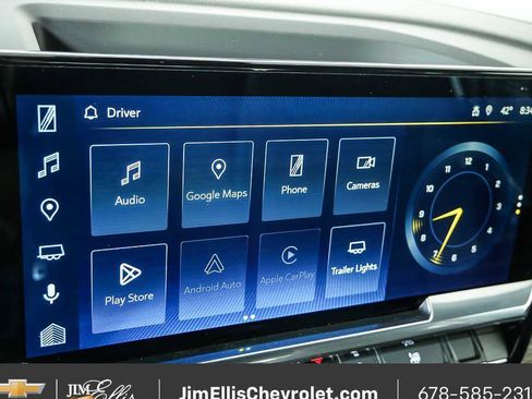 Certified 2025 Chevrolet Silverado 1500 LT AWD/4WD image 13