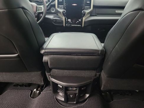 Used 2024 RAM 3500 Laramie image 24