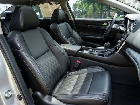 Used 2023 Nissan Maxima Platinum w/ Sport Mat Group FWD image 16