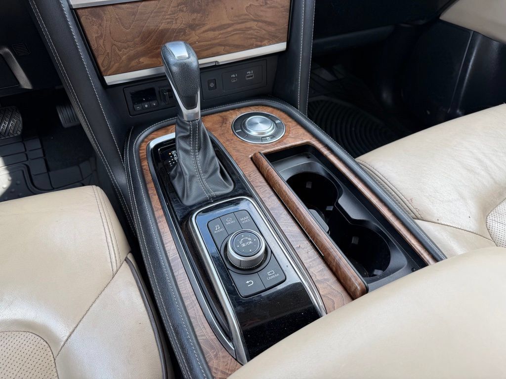 Used 2021 Nissan Armada SL w/ Captain's Chairs Package RWD image 16