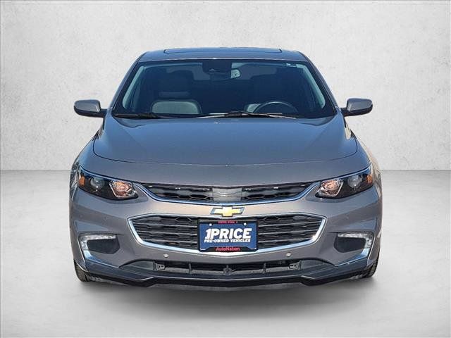 Used 2017 Chevrolet Malibu Premier w/ Premier Sun and Wheel Package FWD image 2