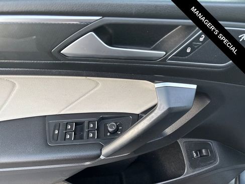 Used 2020 Volkswagen Tiguan SEL Premium R-Line image 14