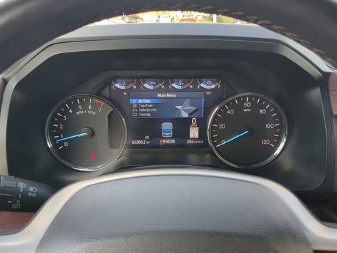 Used 2024 Ford Expedition Limited image 29