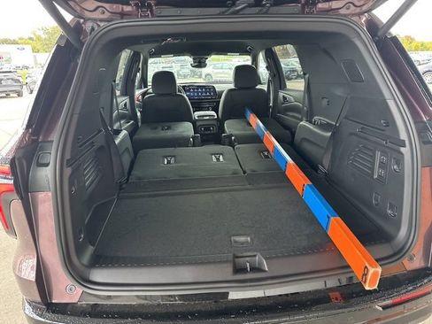 New 2026 Chevrolet Traverse RS image 11