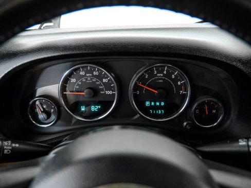 Used 2012 Jeep Wrangler Sahara AWD/4WD image 16