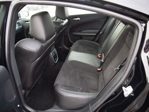 Used 2023 Dodge Charger R/T w/ Plus Group image 23