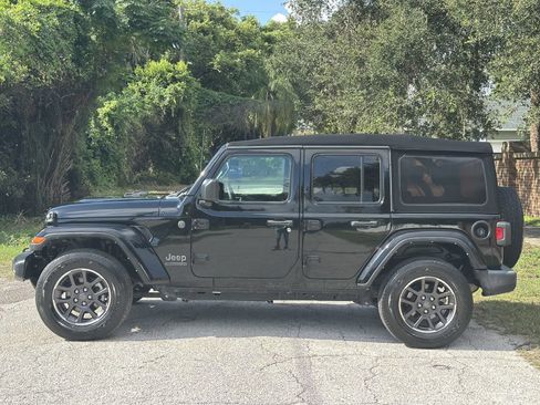 Used 2021 Jeep Wrangler Unlimited Sport AWD/4WD image 2