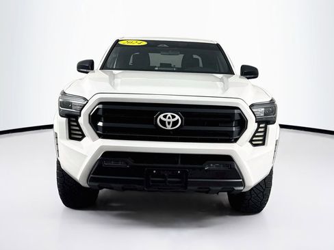 Used 2024 Toyota Tacoma SR RWD image 2