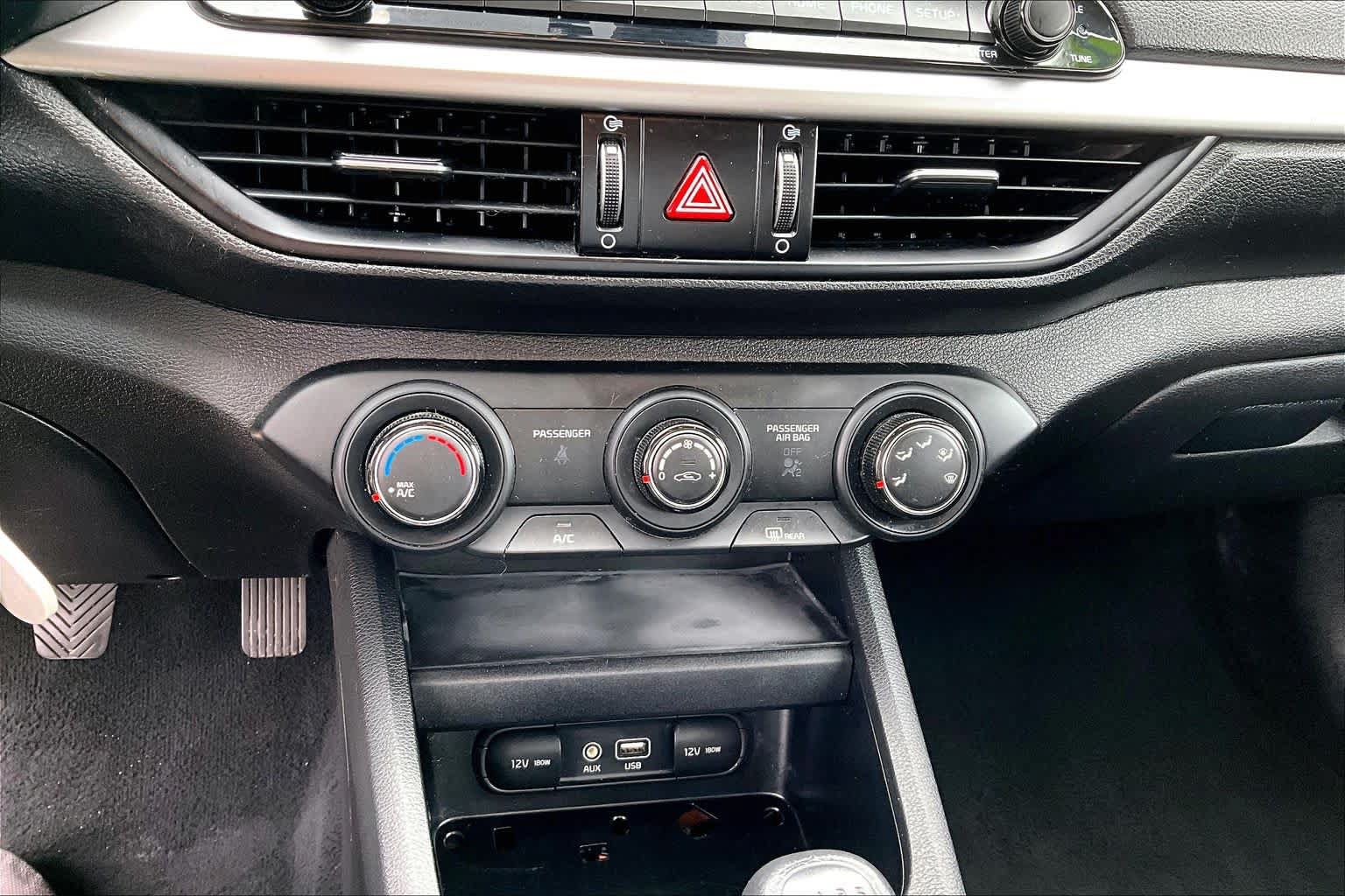 Used 2021 Kia Forte Sedan FWD image 32