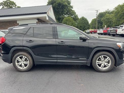 Used 2019 GMC Terrain SLE w/ Driver Convenience Package FWD image 1
