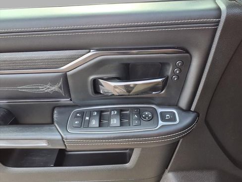 Used 2022 RAM 2500 Limited image 17