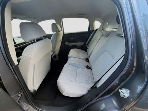 Certified 2023 Honda HR-V LX image 22