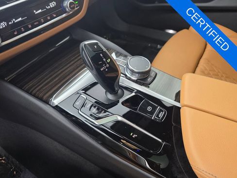 Used 2023 BMW 530i w/ Premium Package RWD image 24