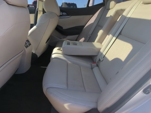 Used 2017 Nissan Maxima 3.5 SL FWD image 23