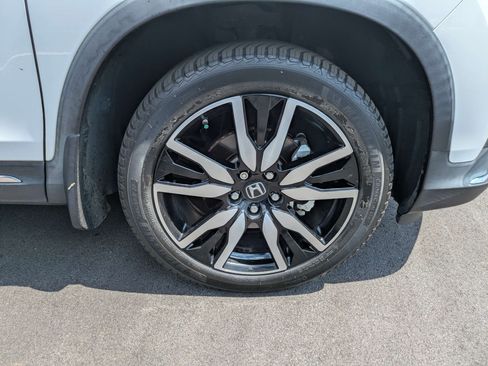 Used 2021 Honda Pilot Touring image 15