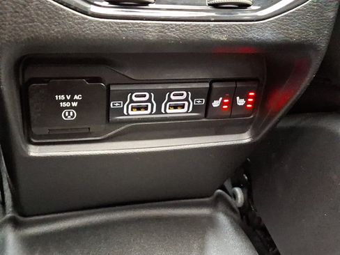 Used 2022 Jeep Grand Cherokee Limited AWD/4WD image 11