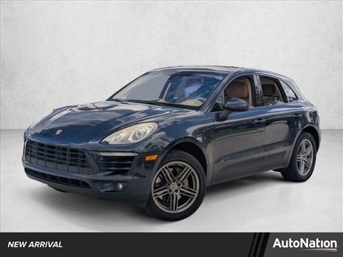 Used 2015 Porsche Macan S AWD/4WD image 1