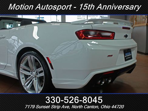 Used 2016 Chevrolet Camaro SS image 9