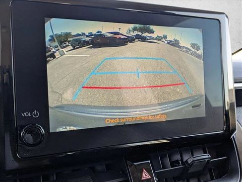 Used 2023 Toyota Corolla LE image 13