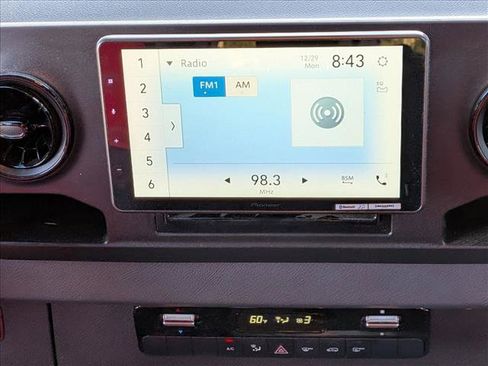 Used 2023 Mercedes-Benz Sprinter 2500 image 10