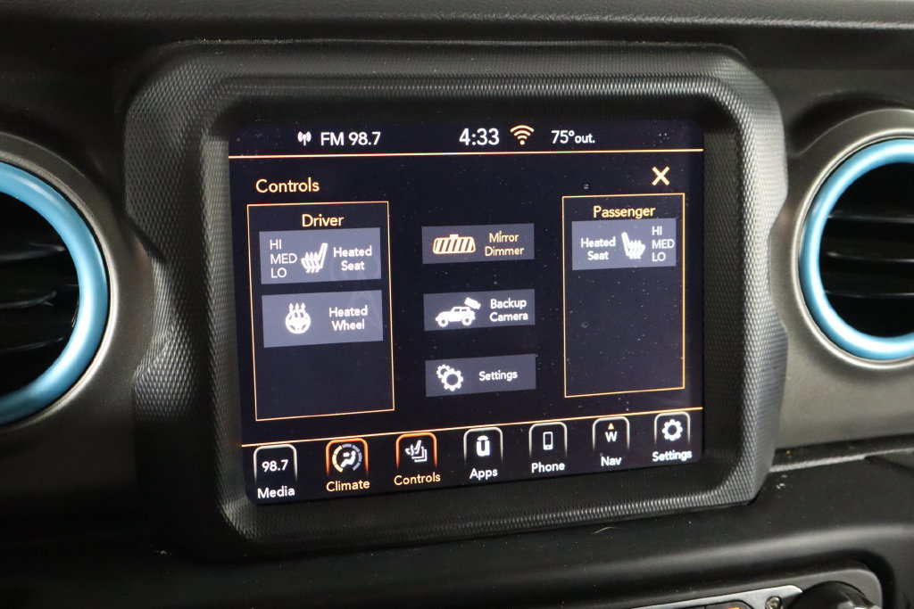Used 2023 Jeep Wrangler Unlimited Rubicon 4xe w/ Cold Weather Group AWD/4WD image 32
