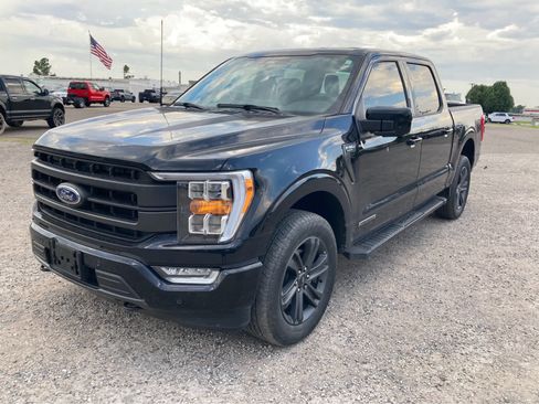 Used 2023 Ford F150 Lariat AWD/4WD image 3