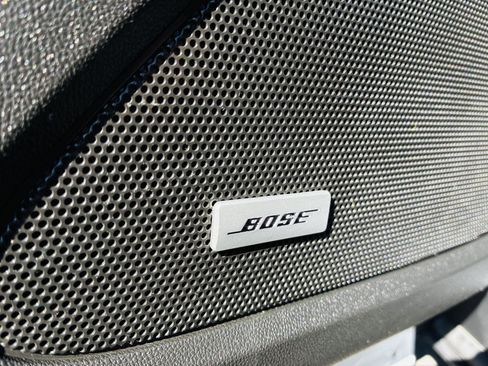 Used 2022 Chevrolet Equinox RS w/ RS Leather Package image 28