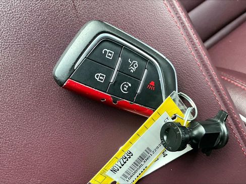Used 2022 Cadillac CT4 V w/ Technology Package RWD image 15