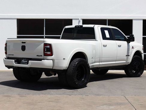 Used 2024 RAM 3500 Limited w/ Night Edition AWD/4WD image 9