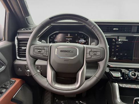 New 2026 GMC Sierra 1500 Denali Ultimate w/ LPO, Black Badging Package AWD/4WD image 11