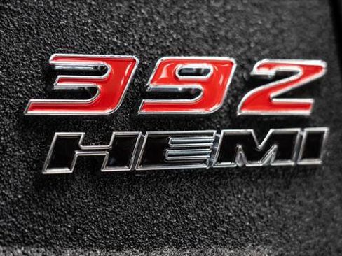 Used 2025 Jeep Gladiator Sport AWD/4WD image 24