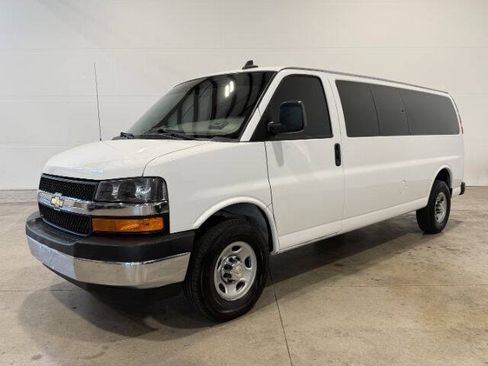 Used 2021 Chevrolet Express 3500 LT w/ LT Preferred Equipment Group RWD image 1