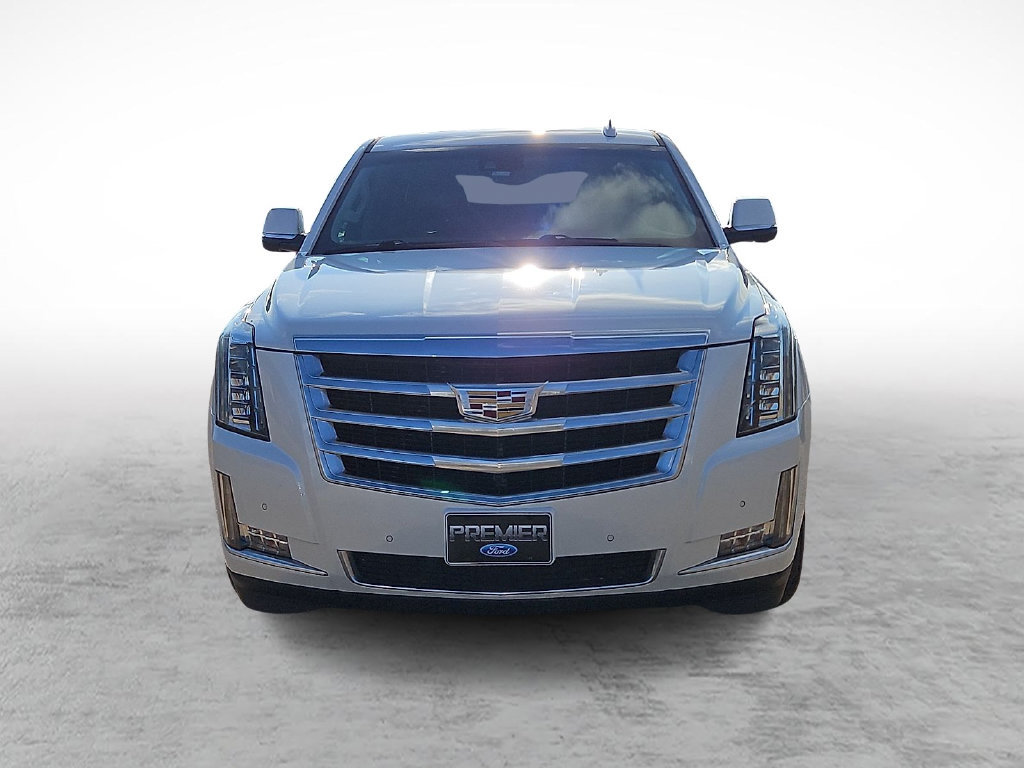 Used 2018 Cadillac Escalade ESV Premium Luxury AWD/4WD image 3