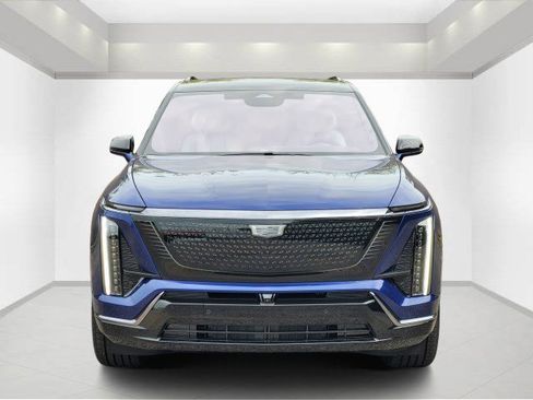 New 2026 Cadillac Vistiq Sport w/ LPO, Floor Liner Package image 2