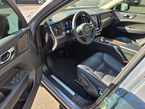 Certified 2023 Volvo XC60 B5 Plus w/ Climate Package AWD/4WD image 21