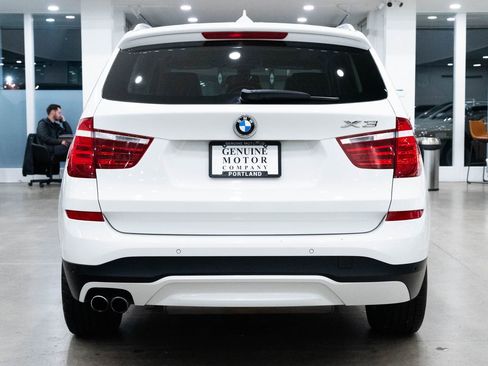 Used 2017 BMW X3 xDrive28i image 5