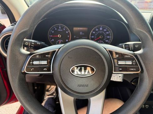 Used 2019 Kia Forte LXS FWD image 27