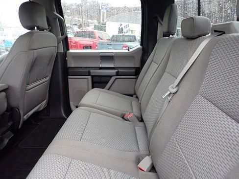 Used 2018 Ford F150 XLT w/ Equipment Group 302A Luxury image 19