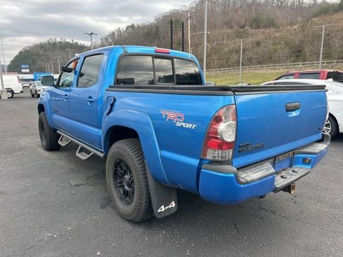 Used 2011 Toyota Tacoma 4x4 Double Cab image 4
