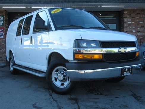 Used 2024 Chevrolet Express 2500 w/ Driver Convenience Package RWD image 1