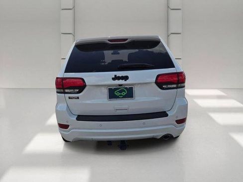 Used 2021 Jeep Grand Cherokee Laredo X RWD image 4