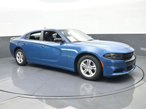 Used 2023 Dodge Charger SXT w/ Blacktop Package image 8