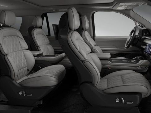 New 2026 Lincoln Navigator L Black Label image 6