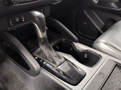 Used 2022 Nissan Frontier PRO-4X w/ Pro-4X Premium Package image 35