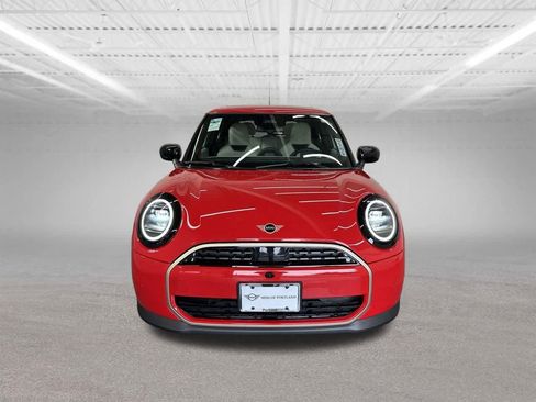 Certified 2025 MINI Cooper 2-Door Hardtop image 7