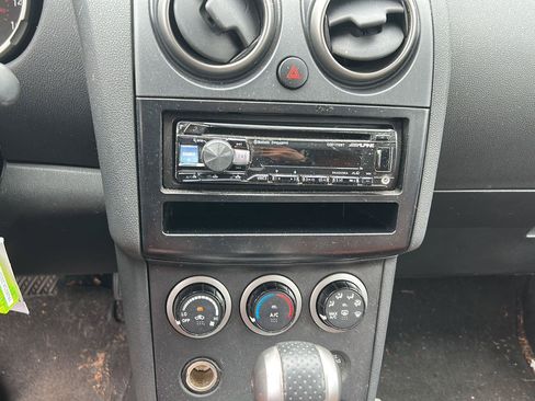 Used 2010 Nissan Rogue S Krom Edition AWD/4WD image 11