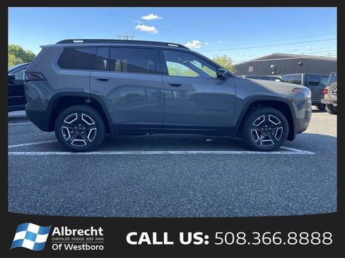 New 2026 Jeep Cherokee Laredo AWD/4WD image 6
