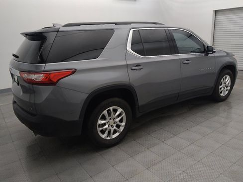 Used 2019 Chevrolet Traverse LT FWD image 10